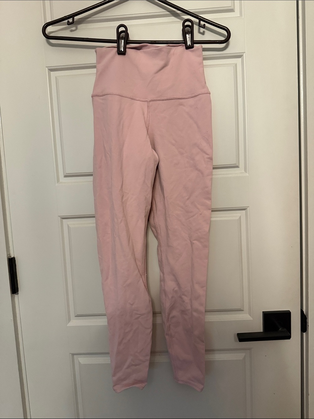ALO Yoga High-Waist Light Pink Leggings